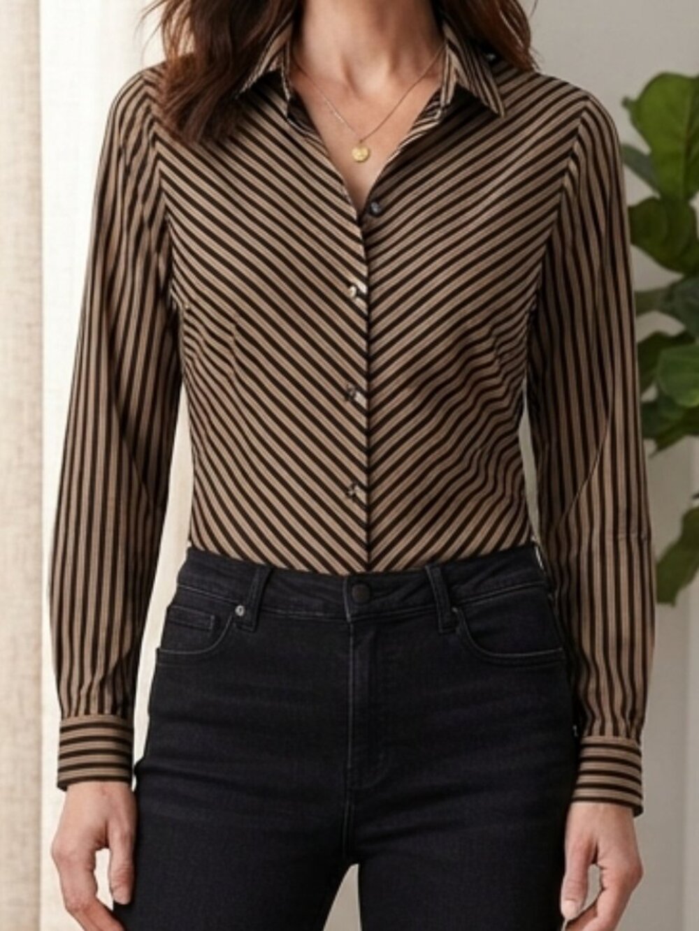 Chico's No Iron Stretch Blank Imperial Striped Shirt Size